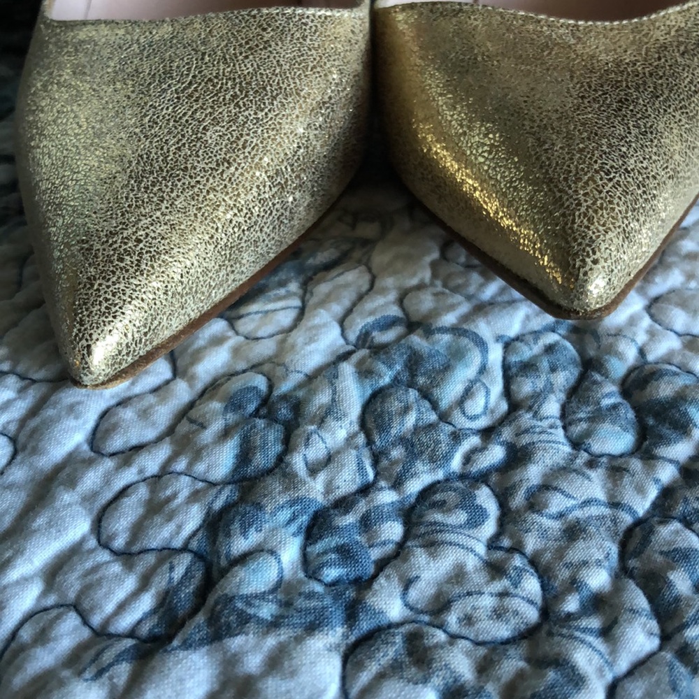 Kate Spade Women's Larisa Dress Pump, Gold Lame 8.5B - Picture 10 of 12